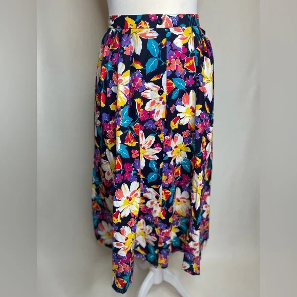 Vintage floral Jaeger outfit set, skirt & top, floral set, floral skirt, size M, - Picture 9 of 16
